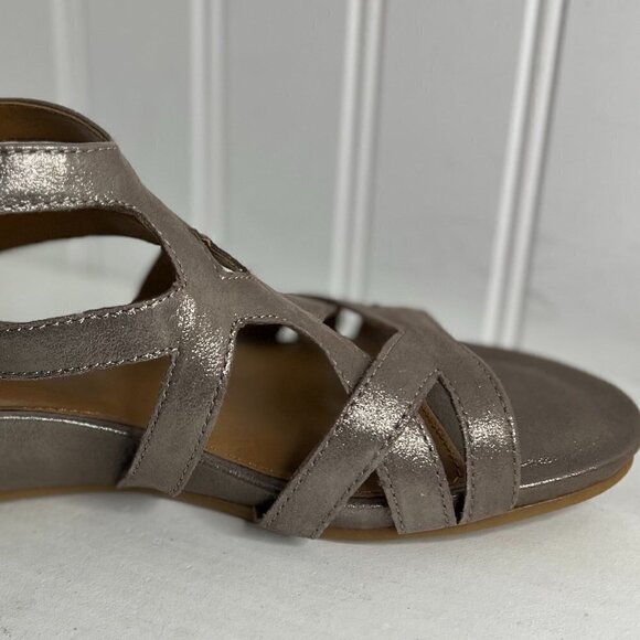 Comfortiva Mayra Metallic Taupe Sandal Size 7.5 - Picture 2 of 7